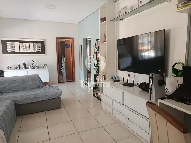 Casa 3 quartos e 3 banheiros, à venda, no bairro Sarzedo em Sarzedo