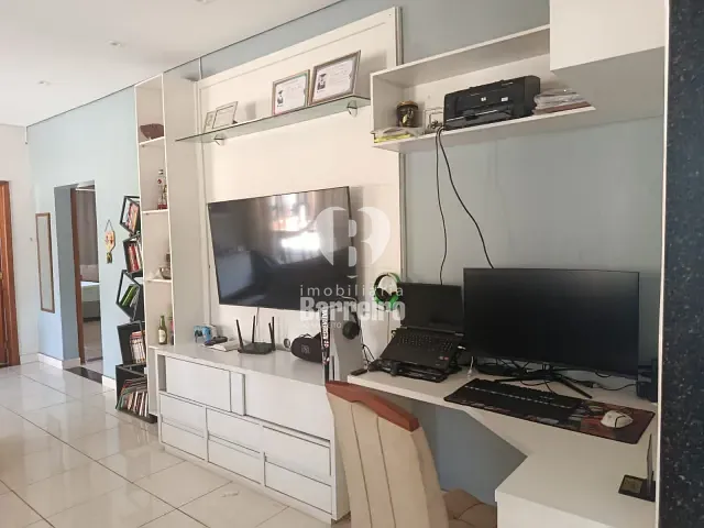 Casa 3 quartos e 3 banheiros, à venda, no bairro Sarzedo em Sarzedo