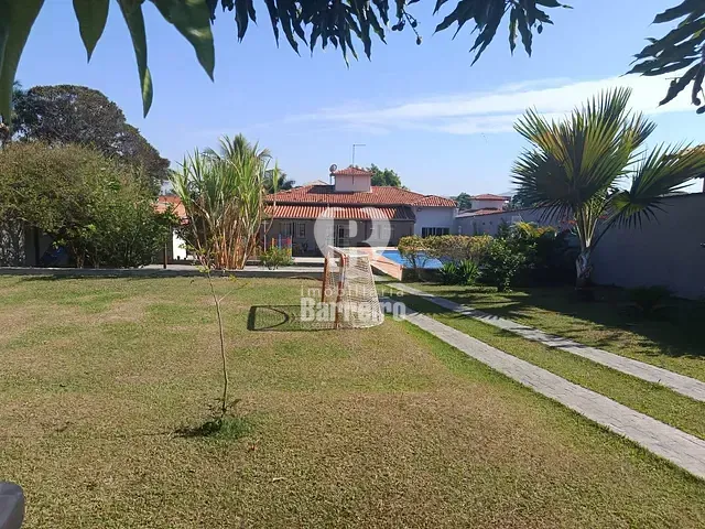 Casa 3 quartos e 3 banheiros, à venda, no bairro Sarzedo em Sarzedo