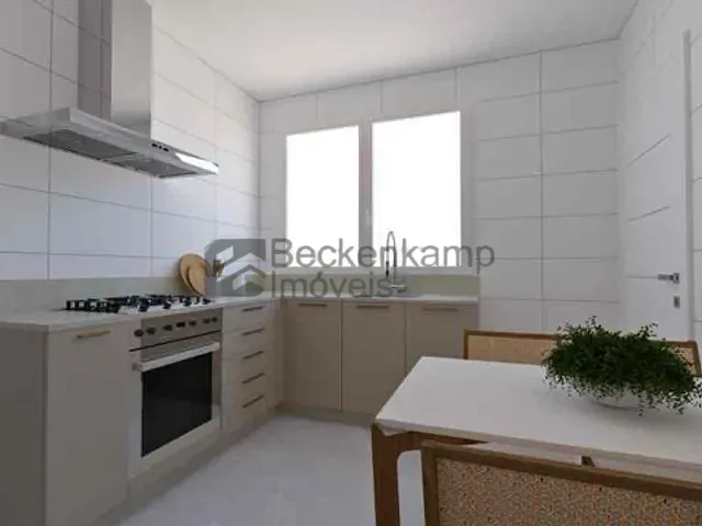 Casa 3 quartos e 4 banheiros, à venda, no bairro Jardim Amália em Volta Redonda