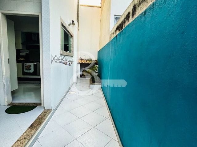 Casa com 360m² 4 quartos e 6 banheiros, à venda, no bairro Parque Rodoviários em Campos dos Goytacazes
