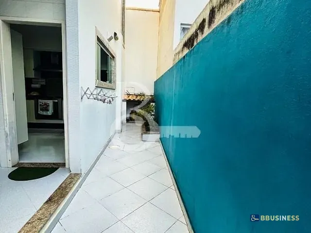 Casa com 360m² 4 quartos e 6 banheiros, à venda, no bairro Parque Rodoviários em Campos dos Goytacazes
