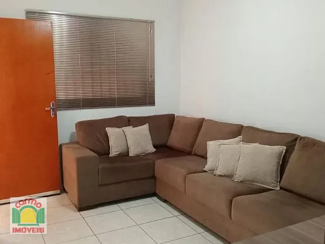 Casa com 20m² 3 quartos e 3 banheiros, à venda, no bairro Residencial Vale Do Sol em Anápolis