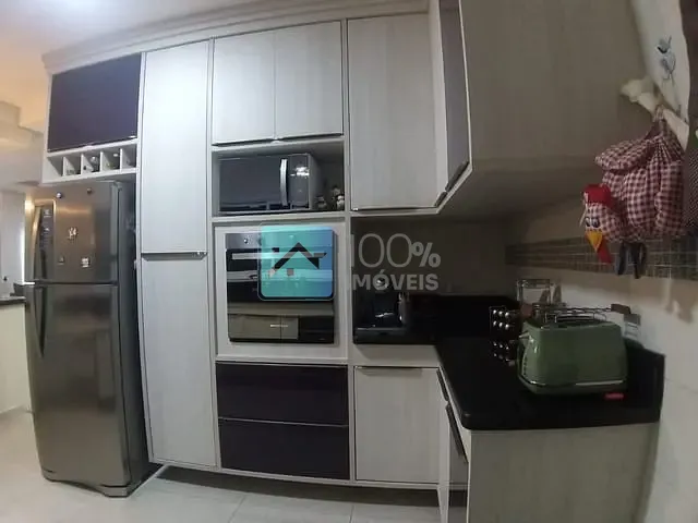 Casa com 250m² 3 quartos e 3 banheiros, à venda, no bairro Loteamento Villa Branca em Jacareí