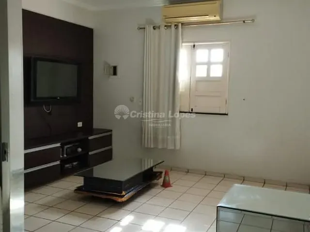 Casa com 975m² 4 quartos e 4 banheiros, à venda, no bairro Santa Isabel em Teresina