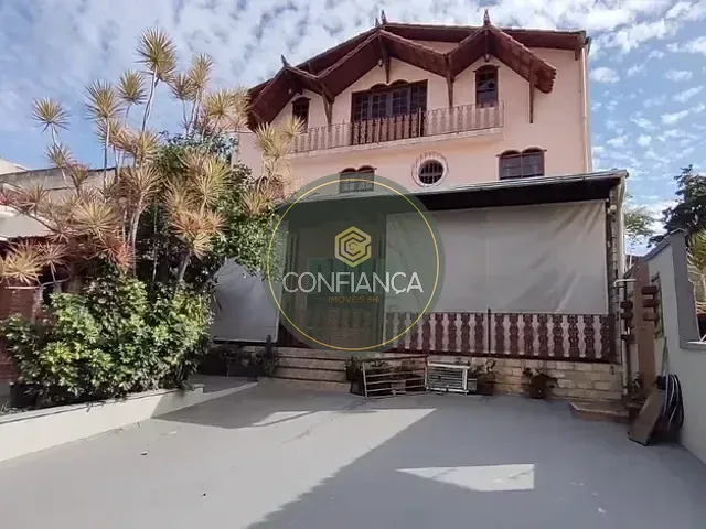 Casa 3 quartos e 3 banheiros, à venda, no bairro Caiçaras em Belo Horizonte