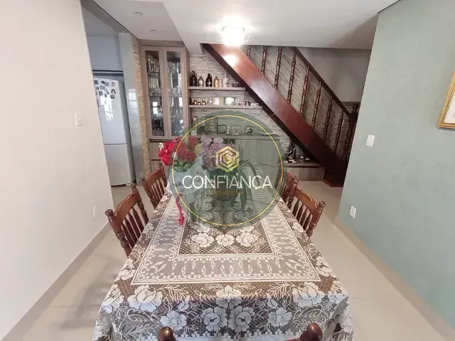 Casa 3 quartos e 3 banheiros, à venda, no bairro Caiçaras em Belo Horizonte