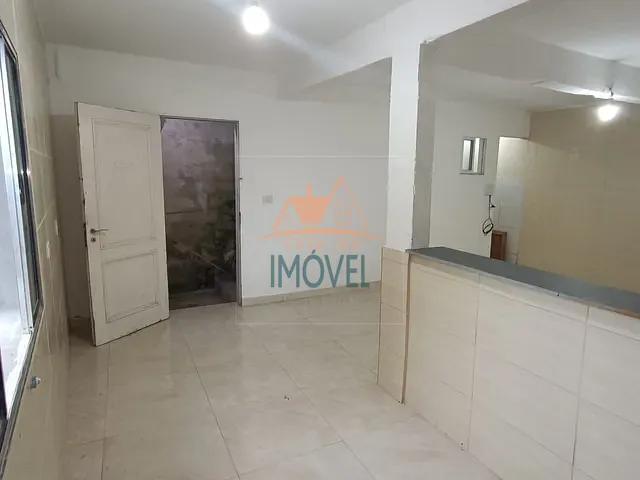 Casa 1 quarto e 1 banheiro, para alugar, no bairro Jardim Araruama em Cotia
