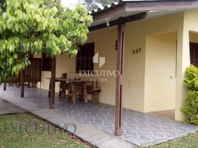 Casa à venda, no bairro Arco-íris em Capão Da Canoa