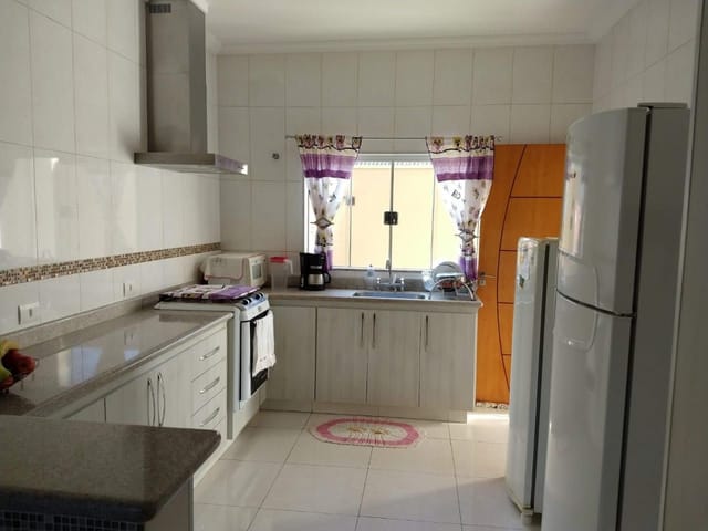 Casa com 300m² 3 quartos e 1 banheiro, à venda, no bairro Loteamento Residencial Jardim Jacyra em Americana