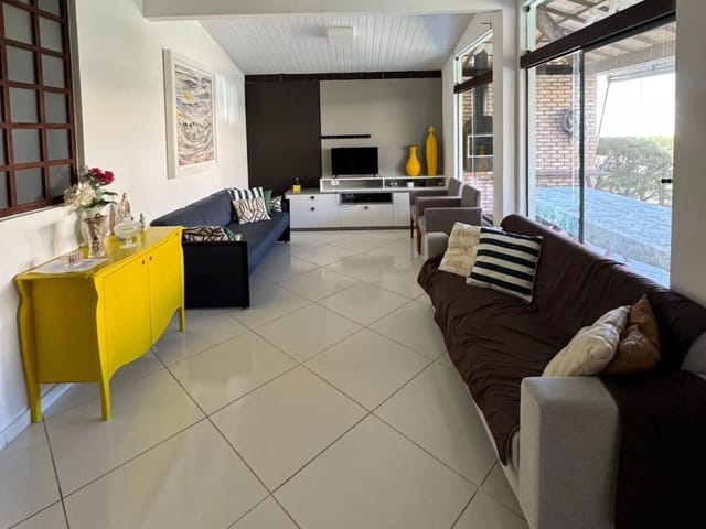 Casa com 150m² 3 quartos e 3 banheiros, à venda, no bairro Mosqueiro em Aracaju