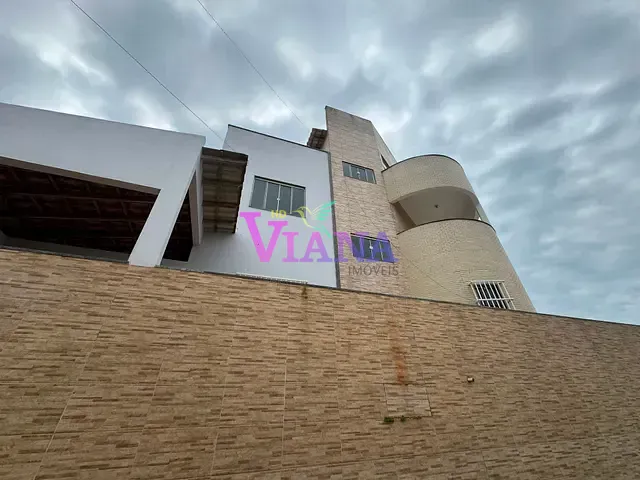 Casa 4 quartos e 3 banheiros, à venda ou para alugar, no bairro Nova Marataízes em Marataízes