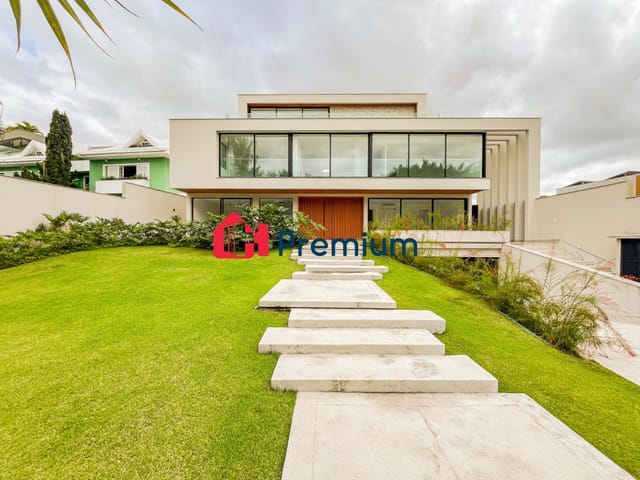 Casa 6 quartos e 8 banheiros, à venda, no bairro Barra da Tijuca em Rio de Janeiro