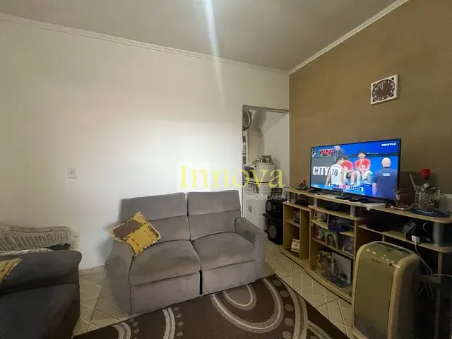 Casa com 125m² 2 quartos e 2 banheiros, à venda, no bairro Balneário Mar Azul em Caraguatatuba