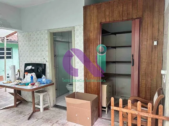 Casa 4 quartos e 3 banheiros, à venda, no bairro Jardim das Flores em Osasco