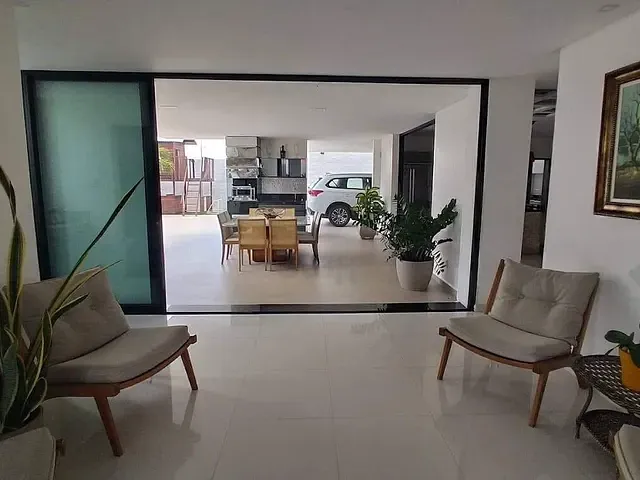 Casa 4 quartos e 2 banheiros, à venda, no bairro Abel Barbosa em Paulo Afonso