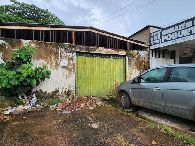 Casa com 373m², à venda, no bairro Setor Castelo Branco em Goiânia