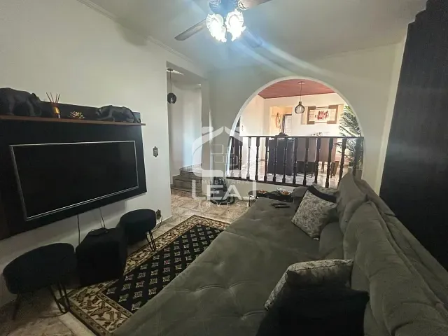 Casa com 222m² 3 quartos e 1 banheiro, à venda, no bairro Jardim Germania em São Paulo