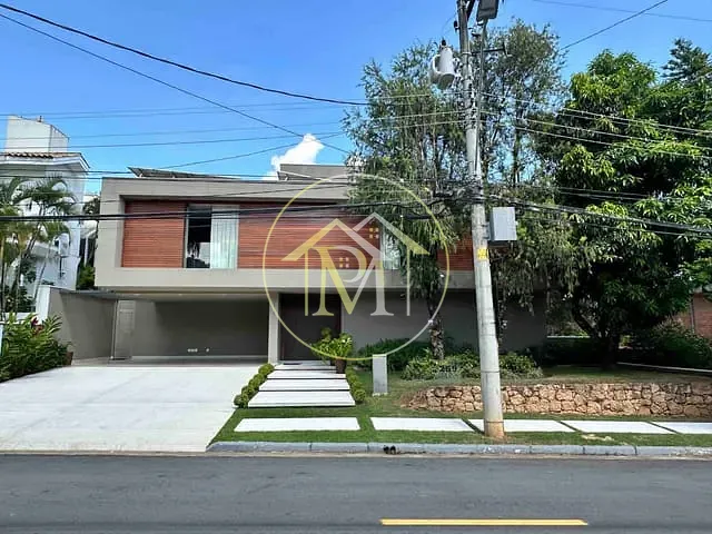 Casa com 750m² 4 quartos e 6 banheiros, à venda, no bairro Alphaville Residencial Um em Barueri