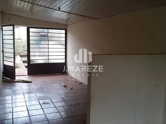 Casa com 109m² 2 quartos e 1 banheiro, para alugar, no bairro Vila Santa Rosa em Apucarana