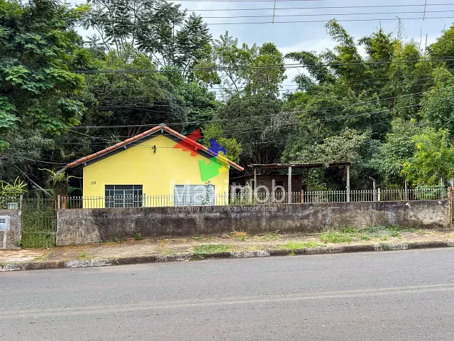 Casa com 250m² 2 quartos e 1 banheiro, para alugar, no bairro Prados em Itapira