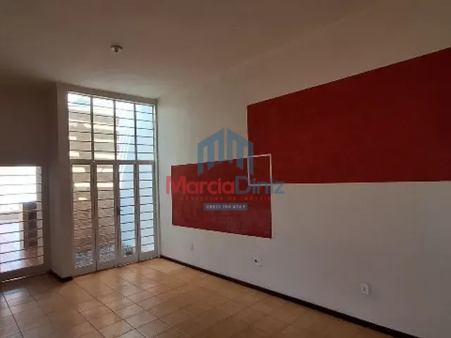 Casa com 310m² 3 quartos e 1 banheiro, à venda, no bairro Jardim Pouso Alto em Ituverava