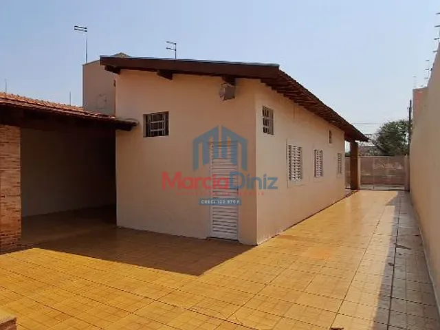 Casa com 310m² 3 quartos e 1 banheiro, à venda, no bairro Jardim Pouso Alto em Ituverava