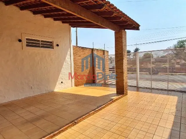 Casa com 310m² 3 quartos e 1 banheiro, à venda, no bairro Jardim Pouso Alto em Ituverava