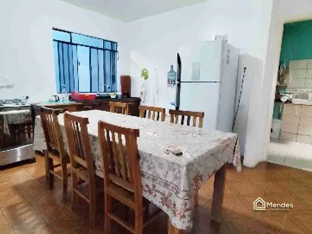 Casa com 150m² 2 quartos e 1 banheiro, à venda, no bairro Sítio Cercado em Curitiba
