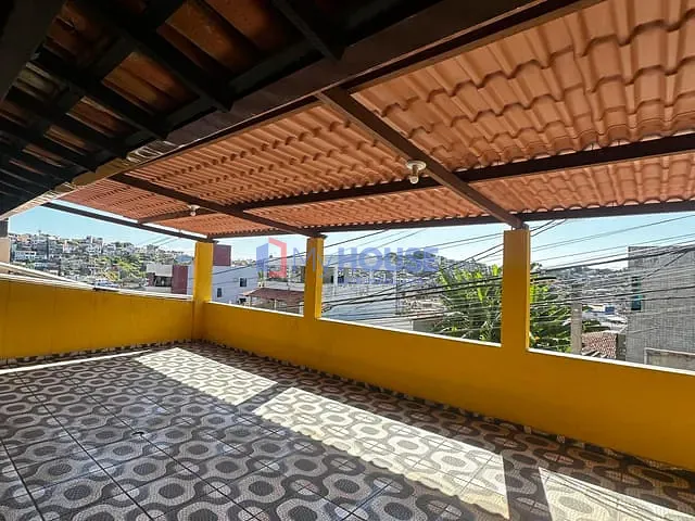 Casa com 270m² 3 quartos e 3 banheiros, à venda, no bairro Boa Vista em Ilhéus