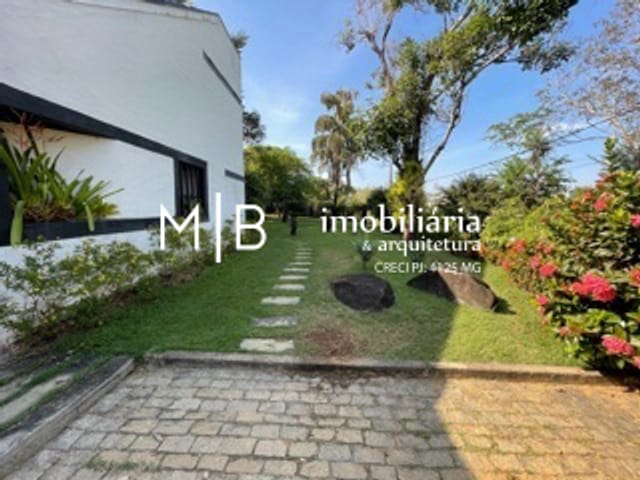 Casa com 1600m² 4 quartos e 5 banheiros, à venda, no bairro JARDIM SANTA CRISTINA em CATAGUASES