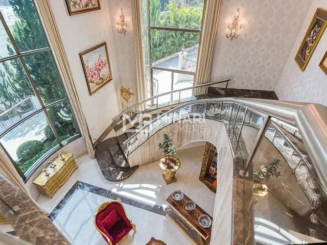 Casa com 3300m² 7 quartos e 9 banheiros, à venda, no bairro Tamboré em Barueri
