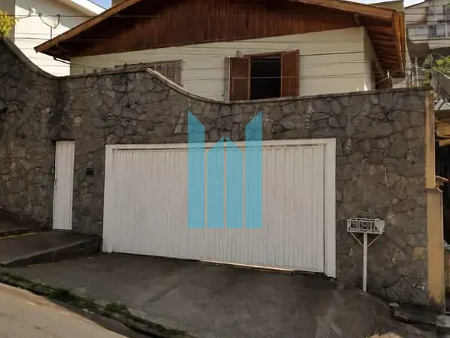 Casa 3 quartos e 2 banheiros, à venda, no bairro Jardim São Paulo em Poços de Caldas