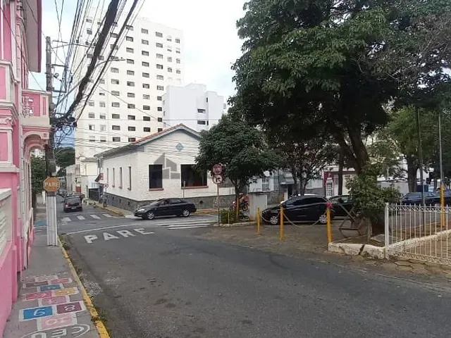 Casa com 180m² 3 quartos e 1 banheiro, à venda, no bairro Centro em Itajubá