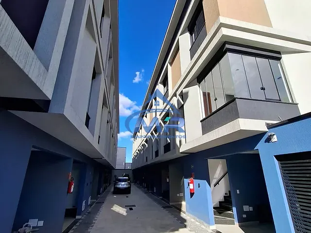 Casa 2 quartos e 3 banheiros, à venda, no bairro Vila Ré em São Paulo