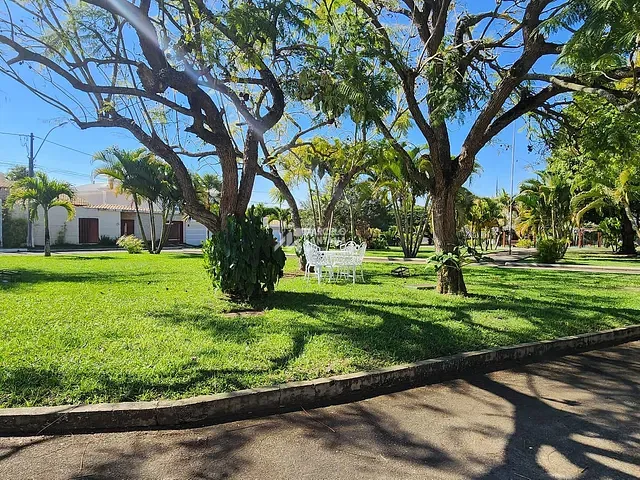 Casa 5 quartos e 3 banheiros, à venda, no bairro Recreio em Vitória da Conquista