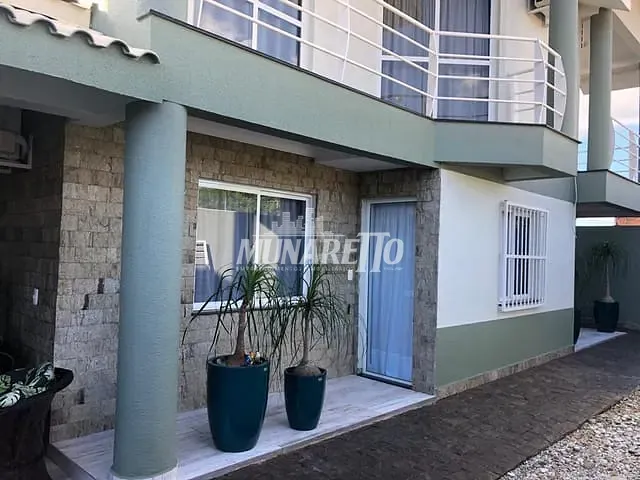 Casa com 205m² 2 quartos e 2 banheiros, à venda, no bairro Floresta em Concórdia