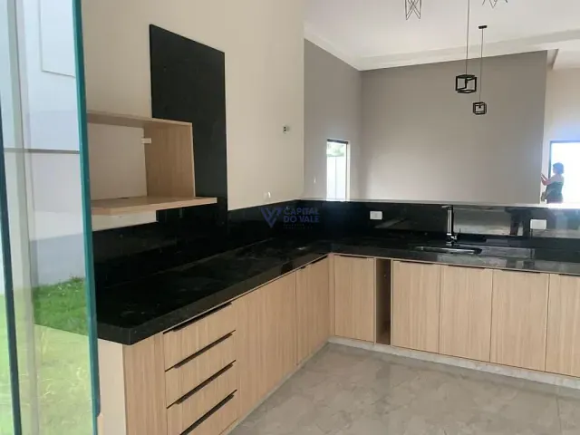 Casa com 360m² 3 quartos e 2 banheiros, para alugar, no bairro Condomínio Residencial Alphaville II em São José dos Campos