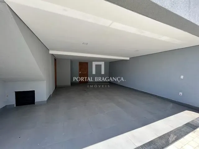 Casa com 350m² 3 quartos e 4 banheiros, à venda, no bairro Condomínio Residencial Euroville II em Bragança Paulista