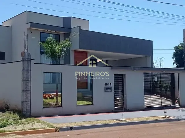 Casa com 300m² 3 quartos e 1 banheiro, à venda, no bairro Jardim Bela Vida em Cambé