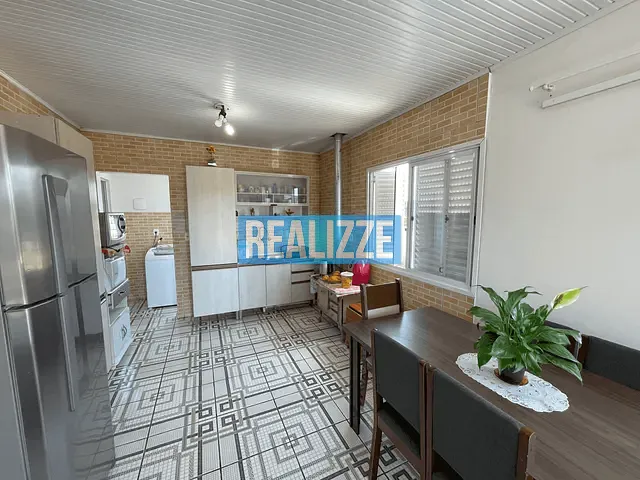 Casa com 259m² 4 quartos e 2 banheiros, à venda, no bairro Colina Verde em Marau