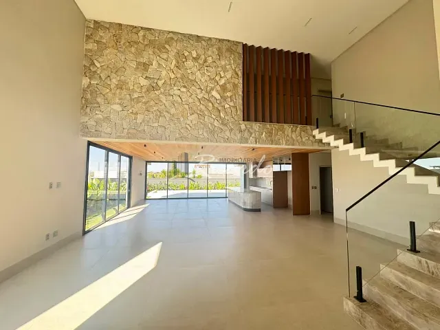 Casa com 640m² 6 quartos e 7 banheiros, à venda, no bairro Residencial Alphaville Flamboyant em Goiânia