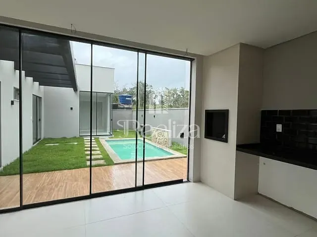 Casa com 212m² 3 quartos e 2 banheiros, à venda, no bairro Nossa Senhora da Vitória em Ilhéus