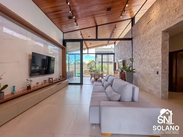 Casa com 553m² 3 quartos e 5 banheiros, à venda, no bairro Residencial Goiânia Golfe Clube em Goiânia