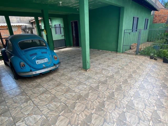 Casa com 262m² 3 quartos e 1 banheiro, à venda, no bairro Jardim Vale Azul em Londrina