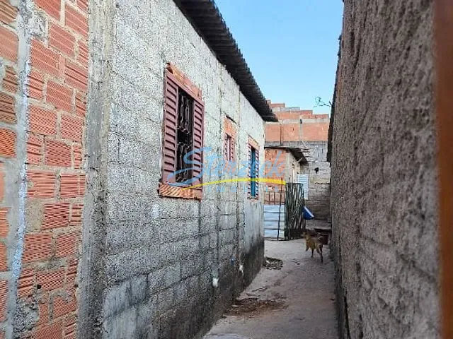 Casa com 150m² 2 quartos e 1 banheiro, à venda, no bairro Capela em Vinhedo