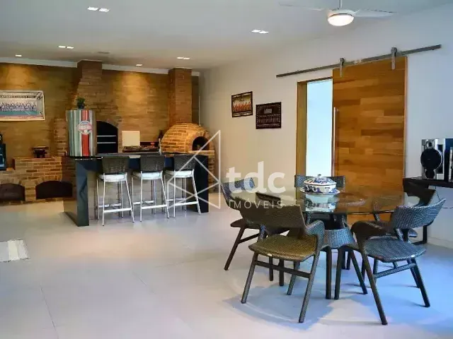Casa com 1000m² 5 quartos e 6 banheiros, à venda, no bairro Itanhangá em Rio de Janeiro