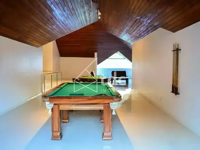 Casa com 1000m² 5 quartos e 6 banheiros, à venda, no bairro Itanhangá em Rio de Janeiro