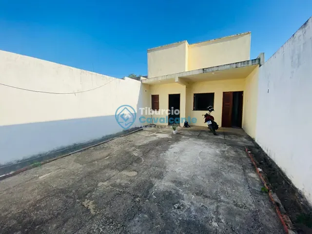 Casa 4 quartos e 2 banheiros, à venda ou para alugar, no bairro Outra Banda em Maranguape