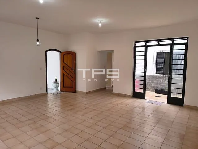 Casa 3 quartos e 2 banheiros, à venda, no bairro Parque Residencial Beira Rio em Guaratinguetá
